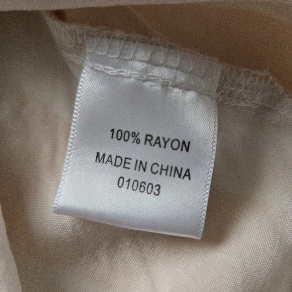 Peach and White Striped Short Pajama Set Size Medium - Picture 17 of 17